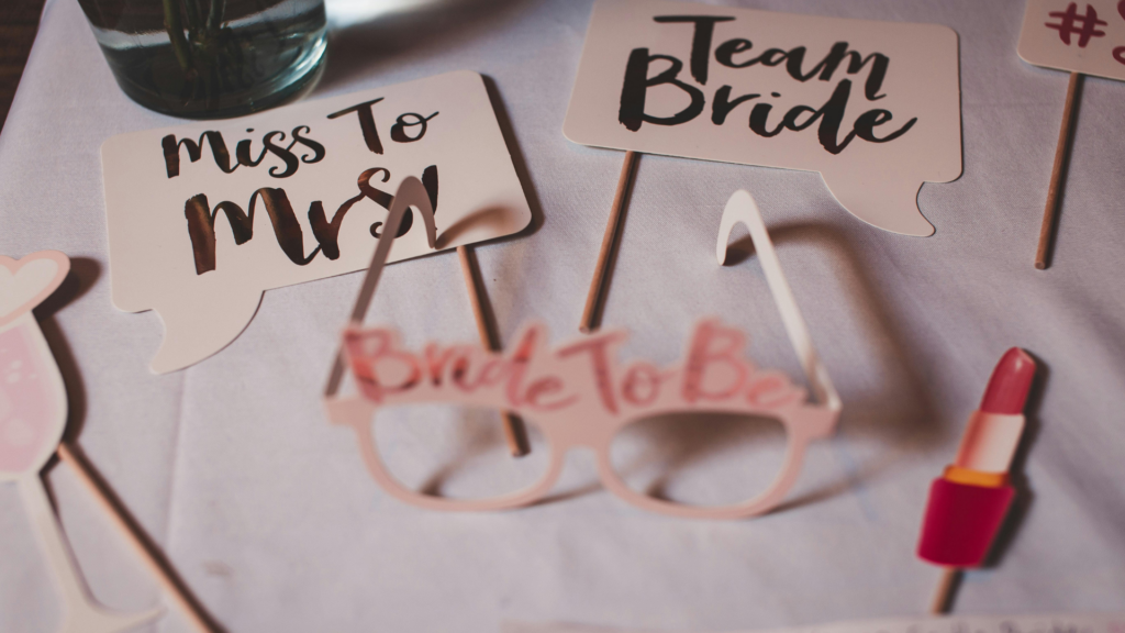 Bridal Shower Catering: Food Ideas, Menus & Costs (2026) 